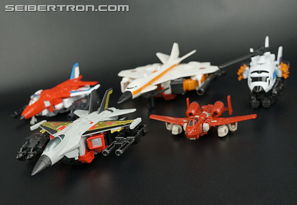 Transformers Generations Combiner Wars Skydive (Image #52 of 122)