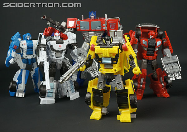 Transformers Generations Combiner Wars Sunstreaker (Image #146 of 179)