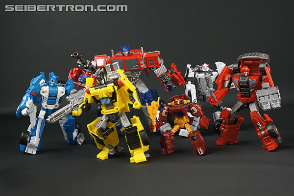 Transformers Generations Combiner Wars Sunstreaker (Image #155 of 179)