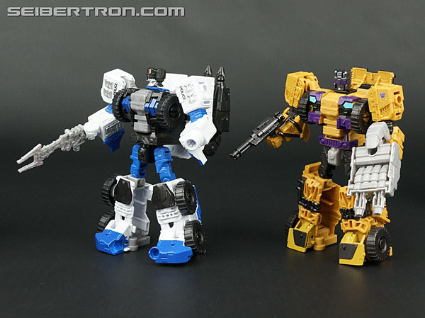 Transformers Generations Combiner Wars Swindle (Image #114 of 126)