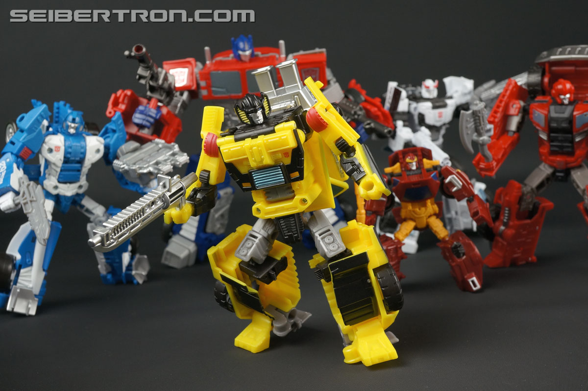 transformers combiner wars sunstreaker