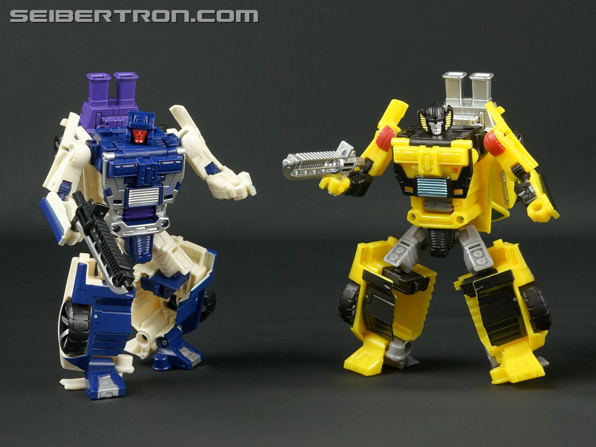 Transformers Generations Combiner Wars Sunstreaker (Image #176 of 179)