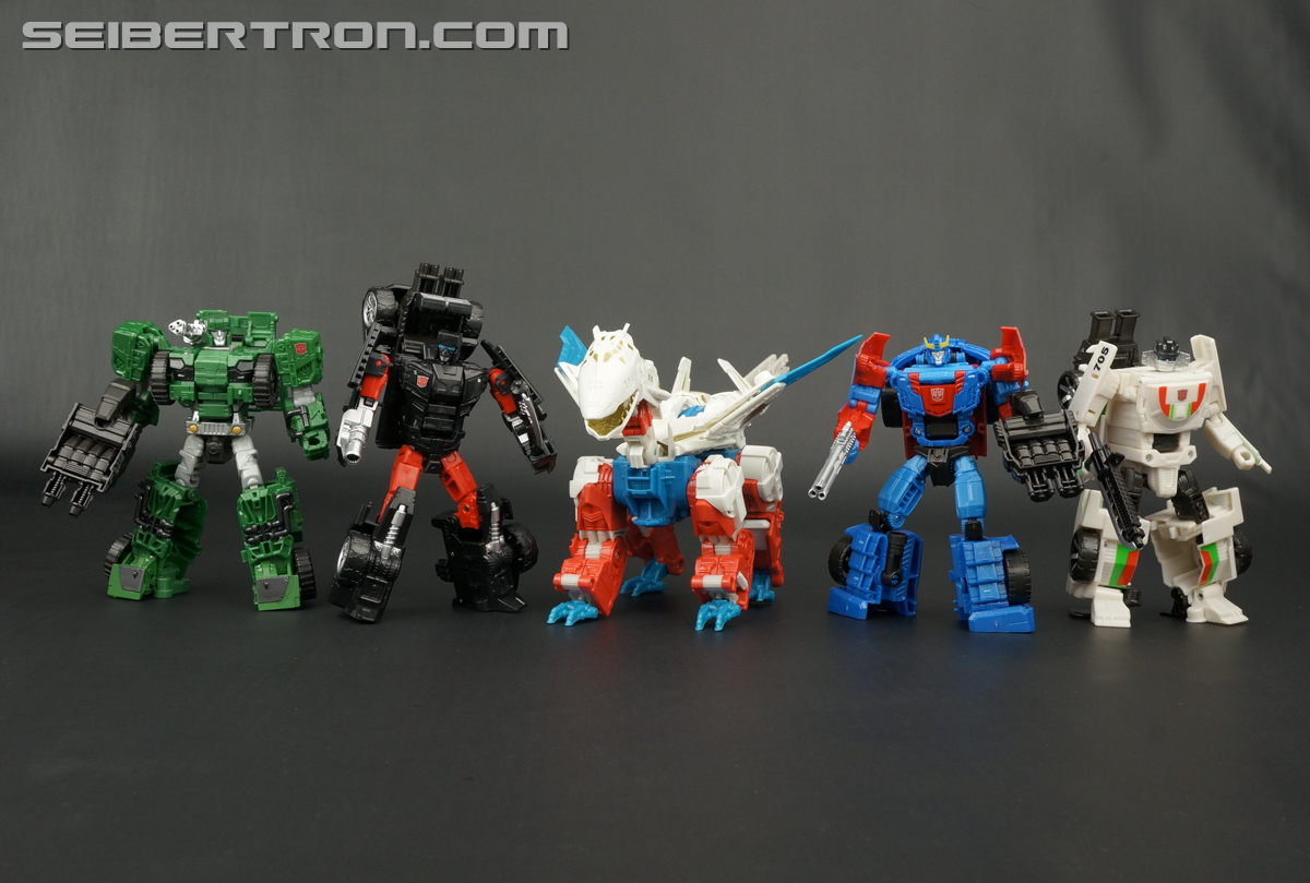transformers generations trailbreaker