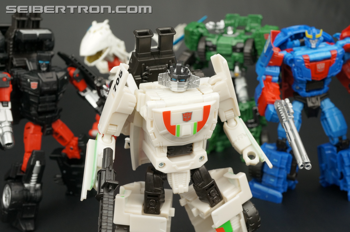 Transformers Generations Combiner Wars Wheeljack (Image #137 of 137)