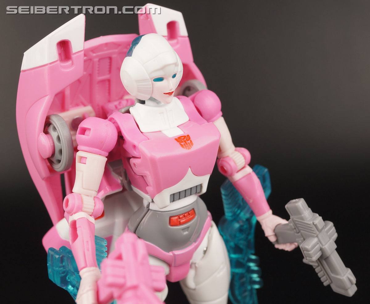 Transformers Legends Arcee Toy Gallery (Image #82 of 159)