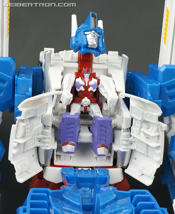 Transformers Legends Ultra Magnus (Image #139 of 175)