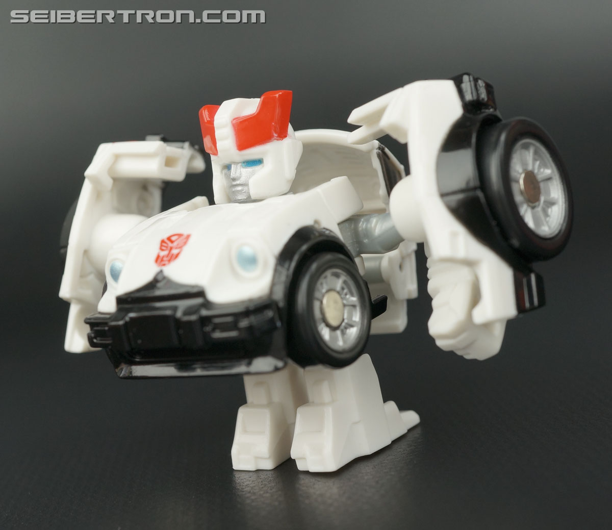 Q-Transformers Prowl (Image #48 of 88)