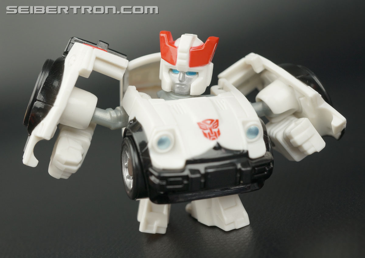 Q-Transformers Prowl (Image #58 of 88)