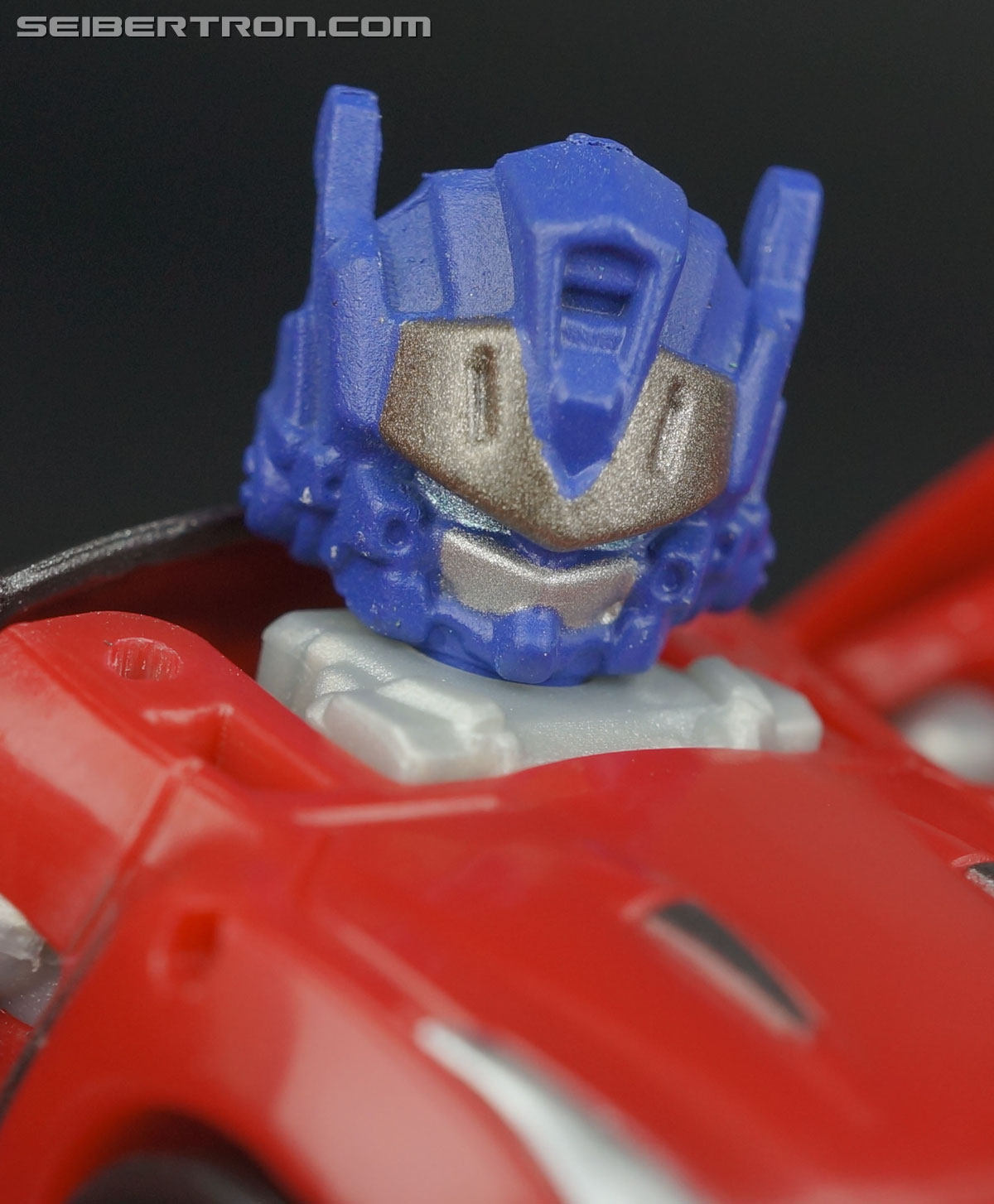 Q-Transformers Optimus Prime (Image #67 of 88)