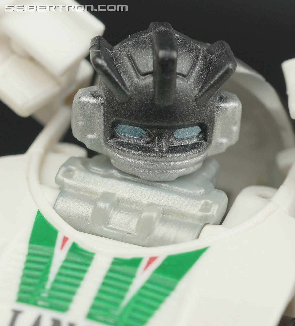 Q-Transformers Wheeljack (Image #64 of 92)