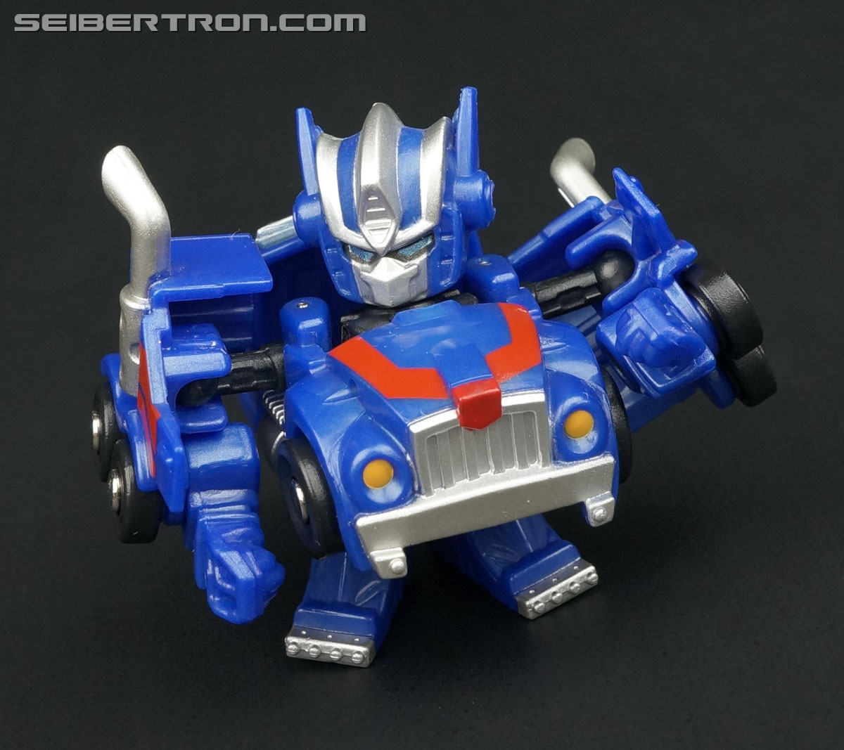 Q-Transformers Optimus Prime (Image #63 of 88)