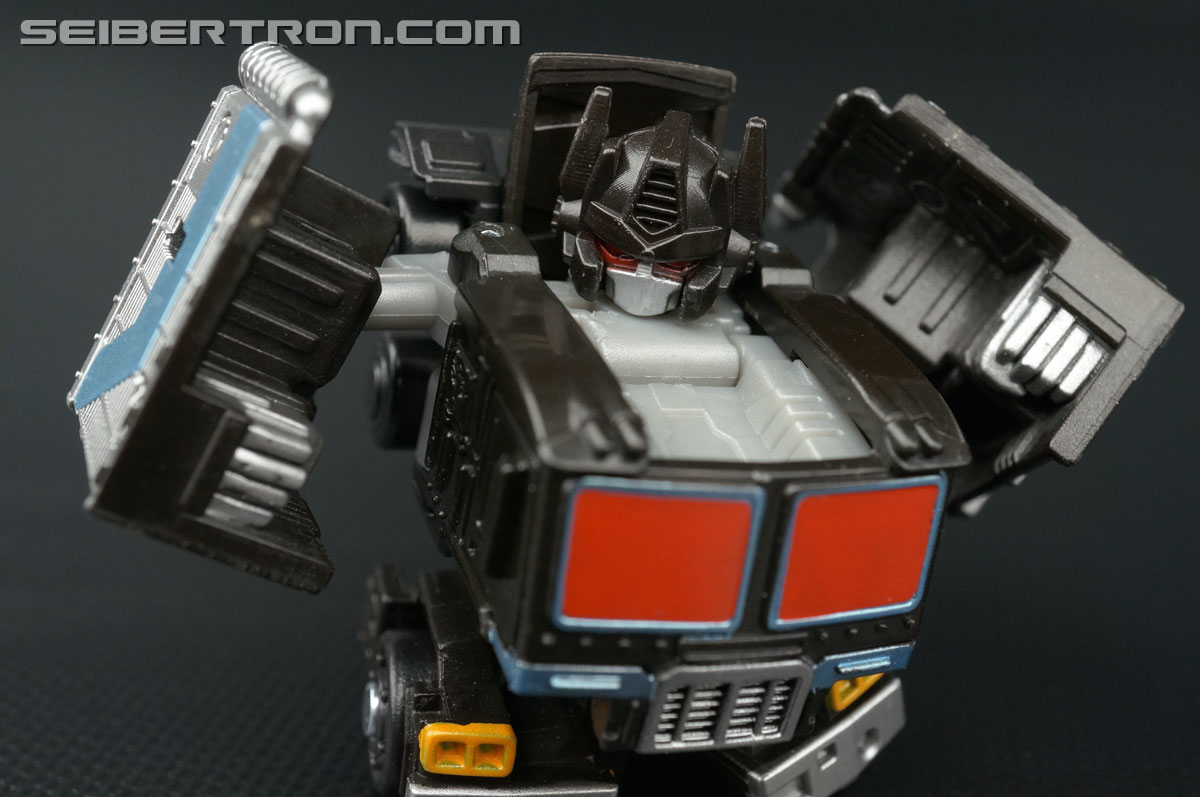 Q-Transformers Black Convoy (Black Optimus Prime) (Image #56 of 78)
