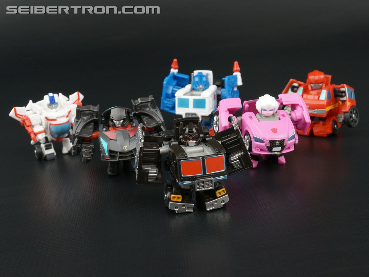 Q-Transformers Black Convoy (Black Optimus Prime) (Image #74 of 78)