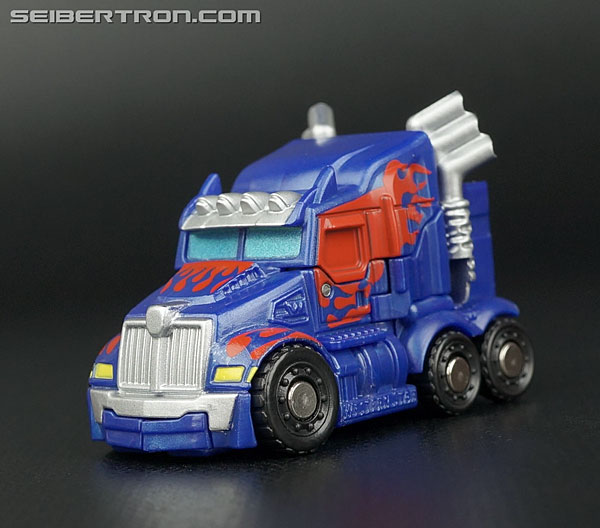 Q-Transformers Optimus Prime (Image #16 of 91)