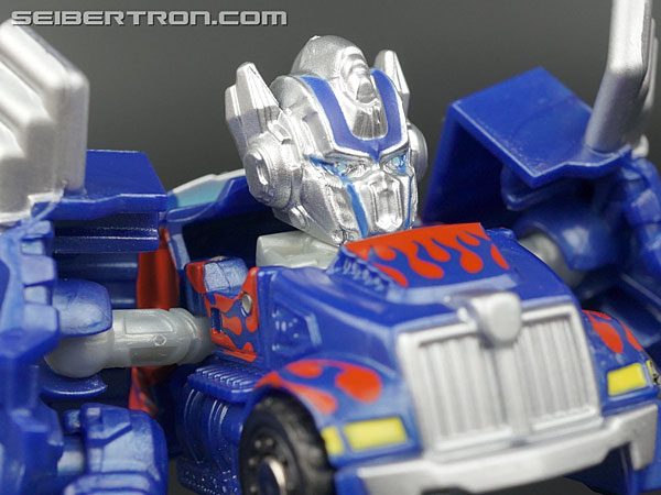 Q-Transformers Optimus Prime (Image #34 of 91)