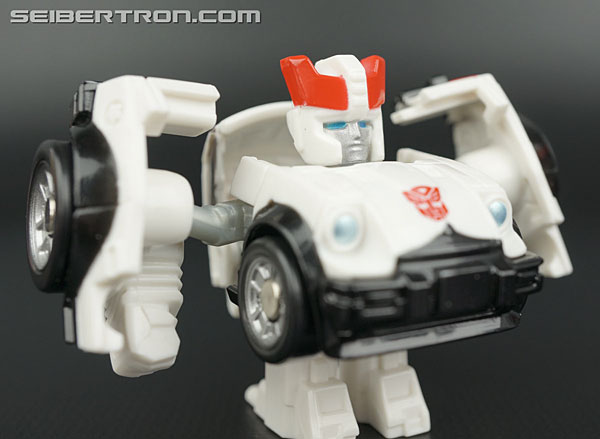 Q-Transformers Prowl (Image #33 of 88)