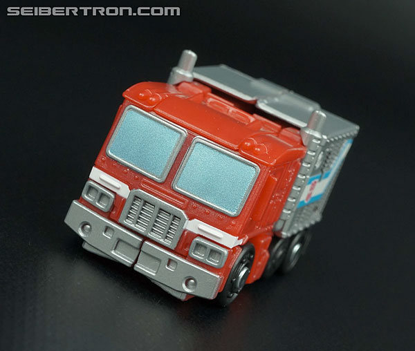 Q-Transformers Optimus Prime (Convoy) (Image #24 of 90)