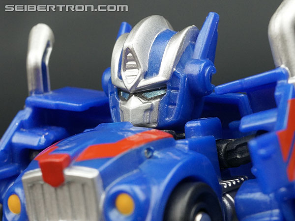 Q-Transformers Optimus Prime (Image #59 of 88)