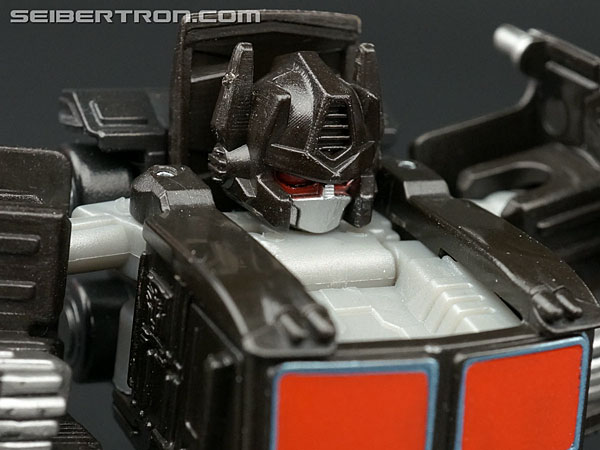 Q-Transformers Black Convoy (Black Optimus Prime) (Image #37 of 78)