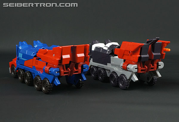 Clash of the Transformers Optimus Prime (Image #38 of 99)