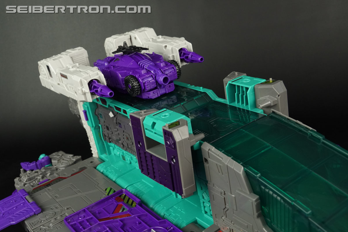 Transformers Titans Return Full-Tilt (Image #1 of 132)