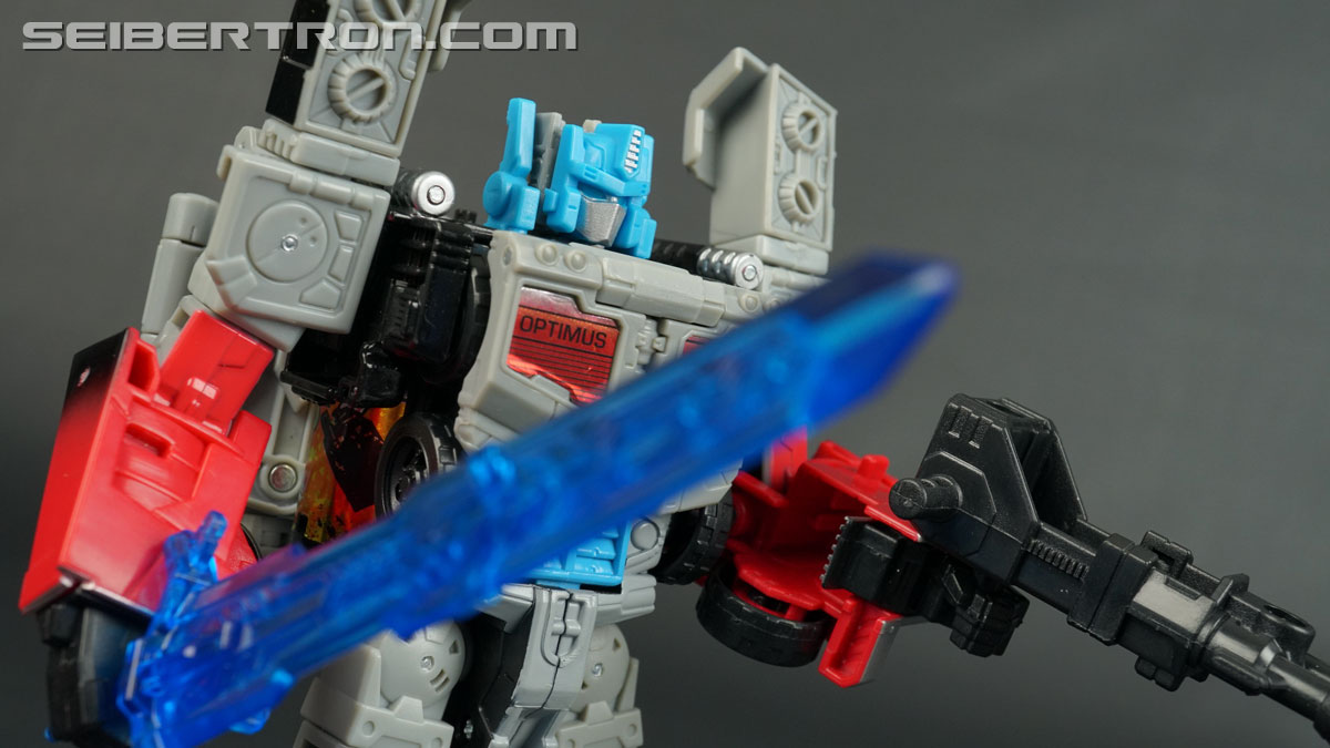 Transformers Titans Return Laser Optimus Prime (Image #103 of 173)