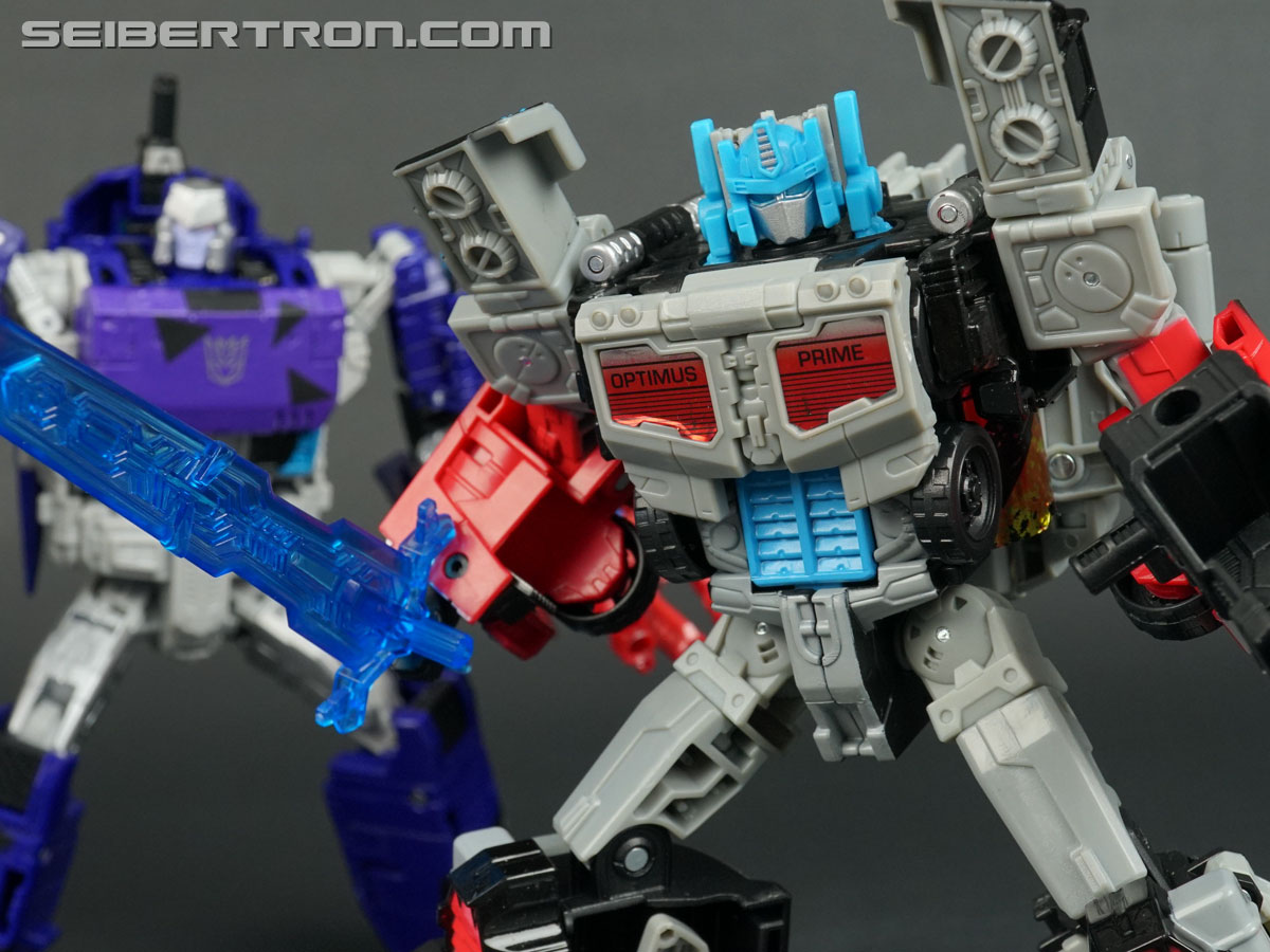 Transformers Titans Return Laser Optimus Prime (Image #141 of 173)