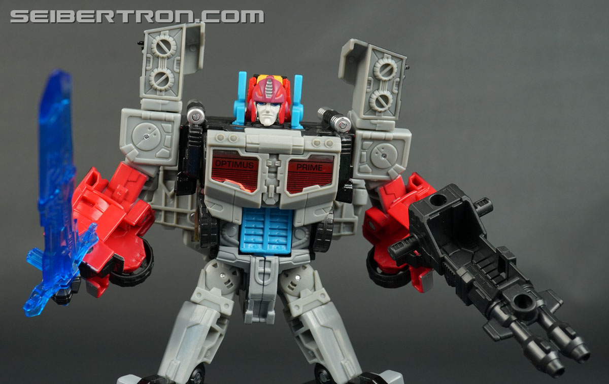 Transformers Titans Return Laser Optimus Prime (Image #156 of 173)