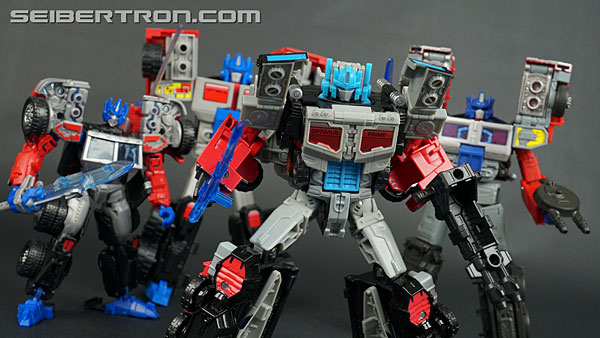 Transformers Titans Return Laser Optimus Prime (Image #144 of 173)