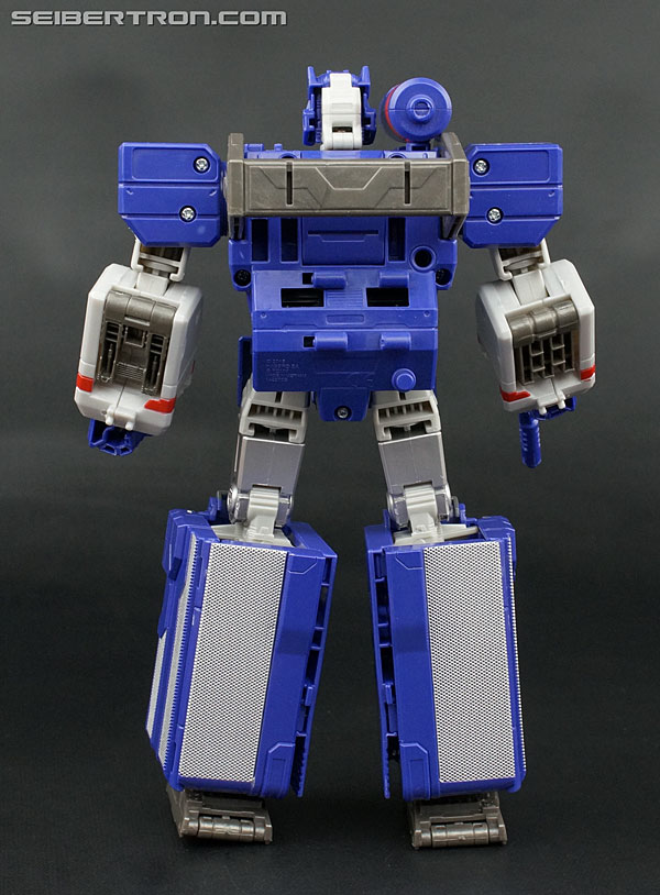 transformers titans return soundwave