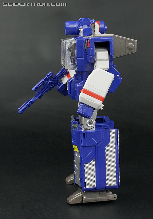 transformers titans return soundwave