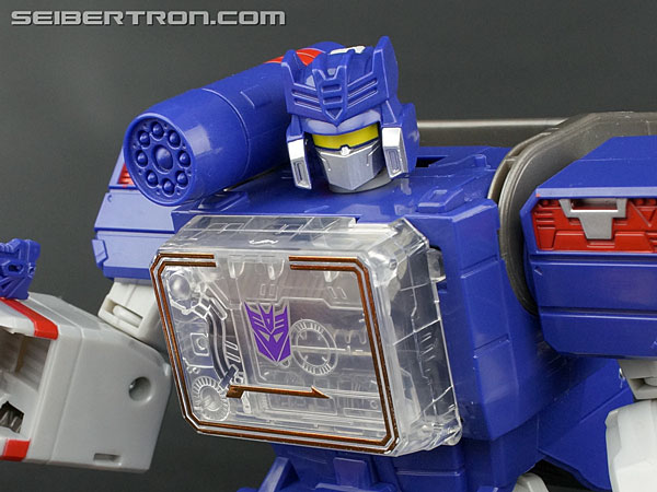 transformers titans return soundwave