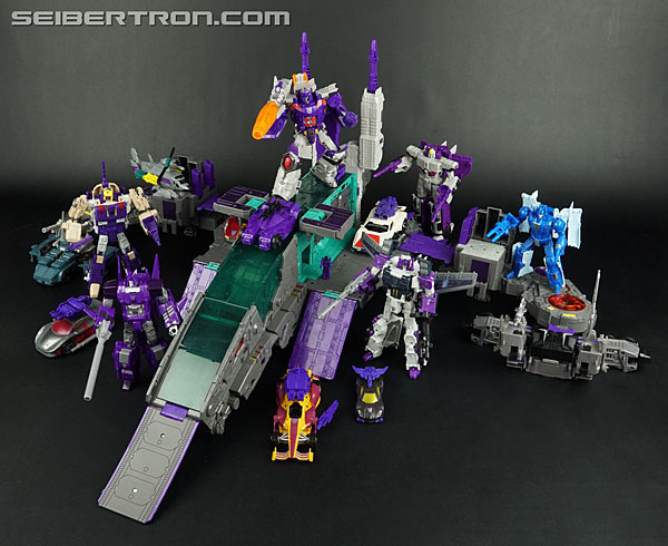 New Galleries: Titans Return Titan Class Trypticon with Full-Tilt and ...