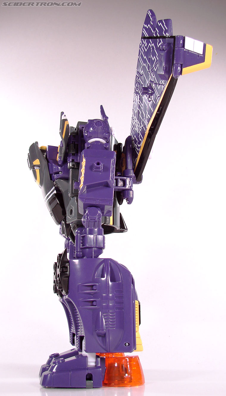 Transformers Club Exclusives Astrotrain (Image #99 of 176)