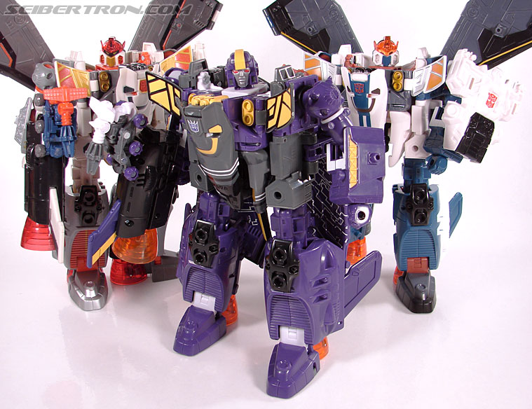 Transformers Club Exclusives Astrotrain Toy Gallery Image 154 of