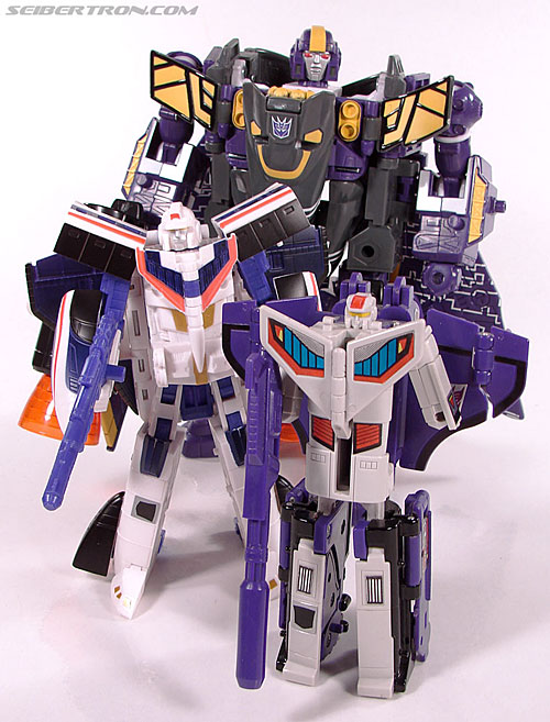 Transformers Club Exclusives Astrotrain (Image #144 of 176)