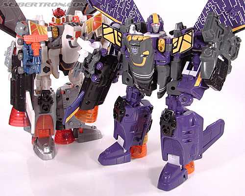 Transformers Club Exclusives Astrotrain (Image #159 of 176)
