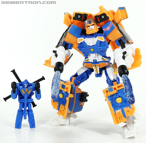 Transformers Club Exclusives Cop-Tur (Image #43 of 60)