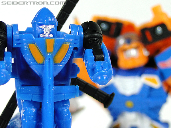 Transformers Club Exclusives Cop-Tur (Image #48 of 60)