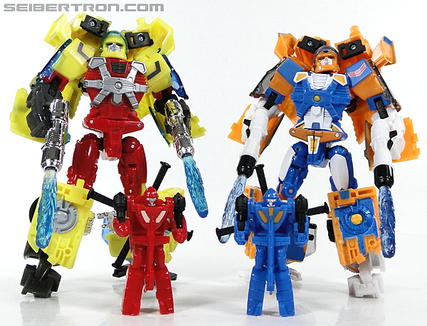 Transformers Club Exclusives Cop-Tur (Image #59 of 60)