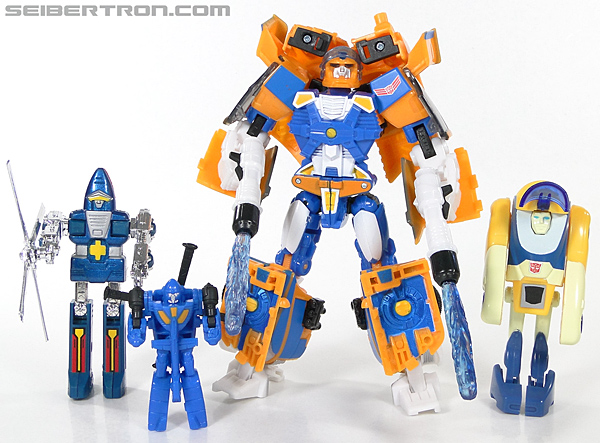 Transformers Club Exclusives Cop-Tur (Image #60 of 60)
