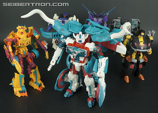 Transformers Subscription Service Ultra Mammoth (Image #180 of 223)