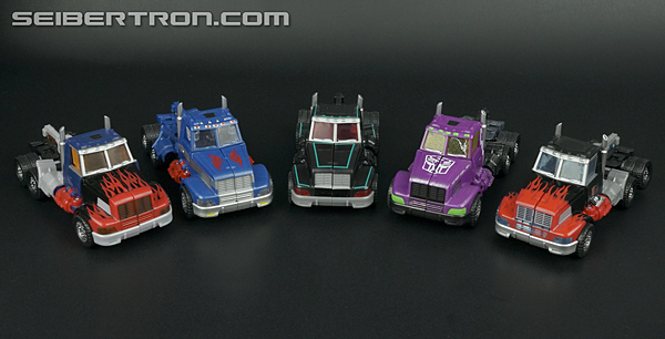 Transformers Subscription Service Scourge (Black Convoy) (Image #25 of 119)