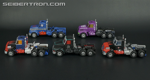 Transformers Subscription Service Scourge (Black Convoy) (Image #35 of 119)