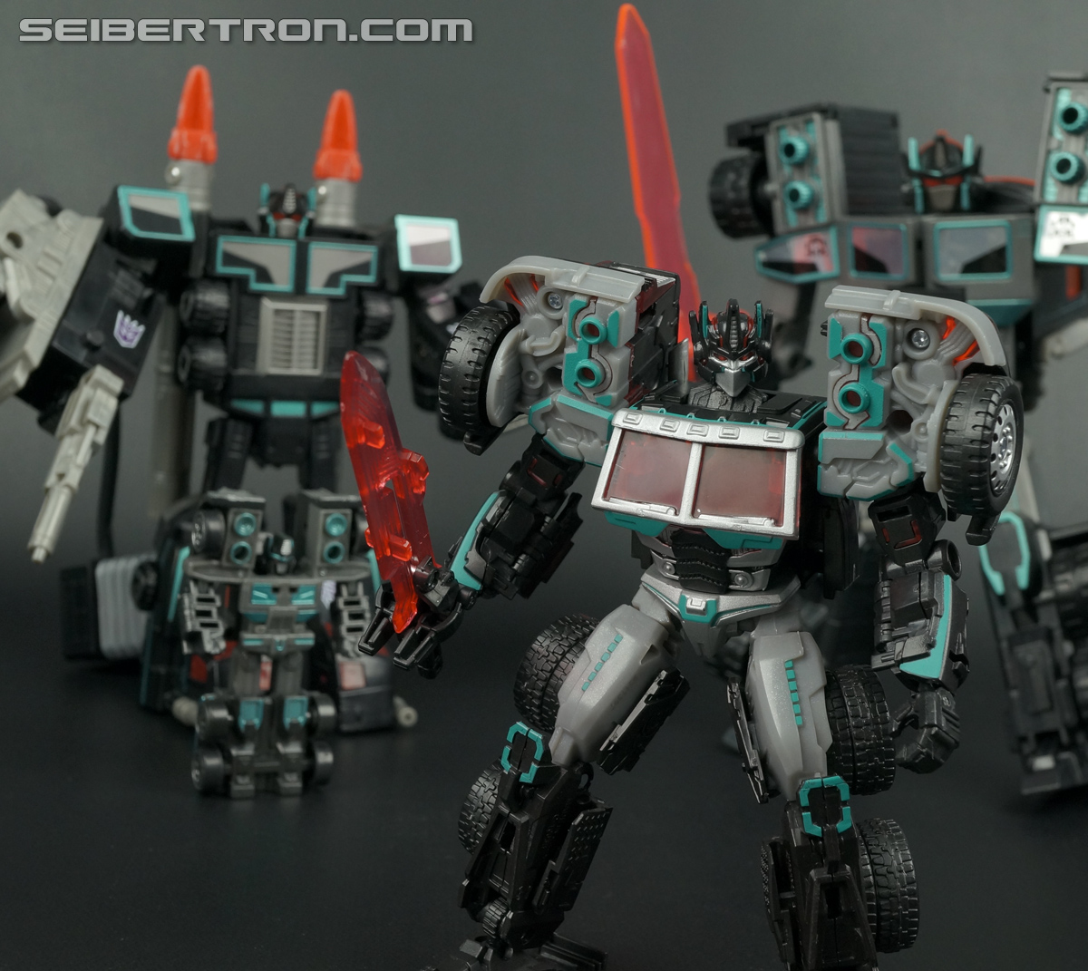 Transformers Subscription Service Scourge (Black Convoy) (Image #116 of 119)