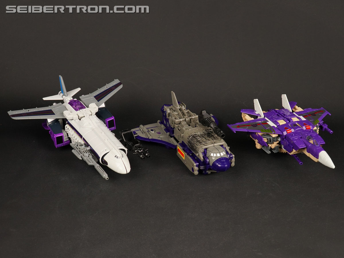 Transformers War for Cybertron: SIEGE Astrotrain (Image #68 of 267)