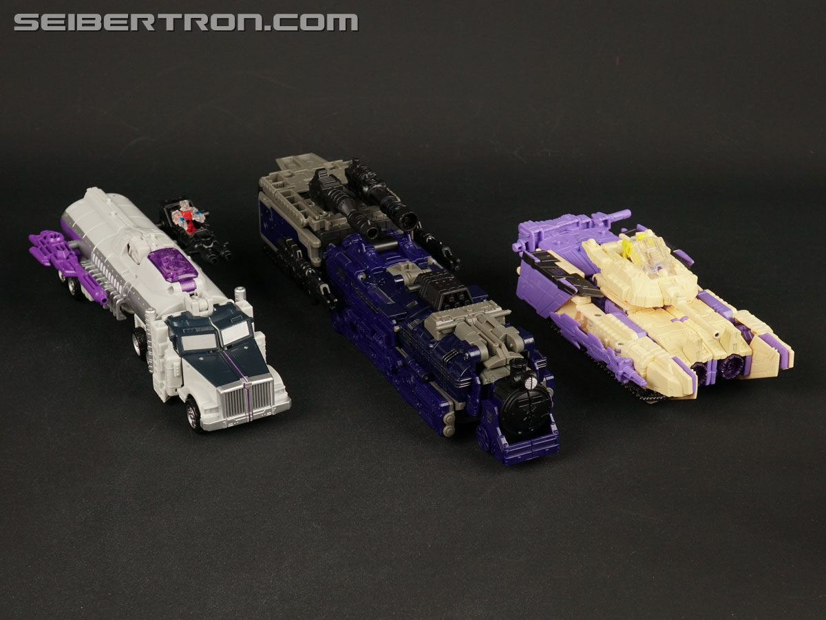 Transformers War for Cybertron: SIEGE Astrotrain (Image #136 of 267)