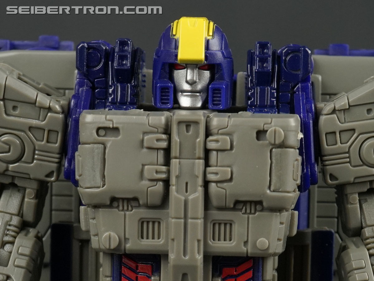 Transformers War for Cybertron: SIEGE Astrotrain (Image #147 of 267)