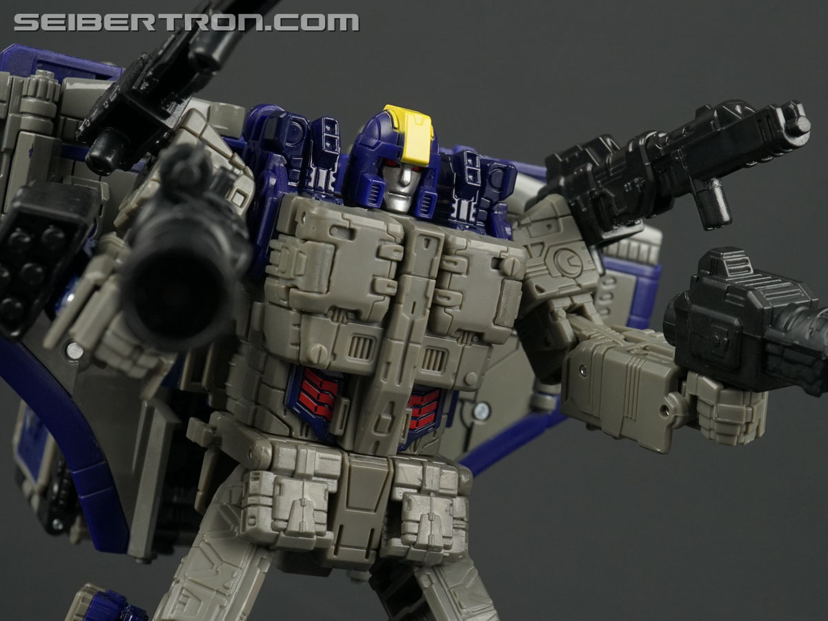 Transformers War for Cybertron: SIEGE Astrotrain (Image #178 of 267)