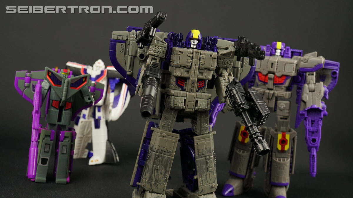 Transformers War for Cybertron: SIEGE Astrotrain (Image #254 of 267)
